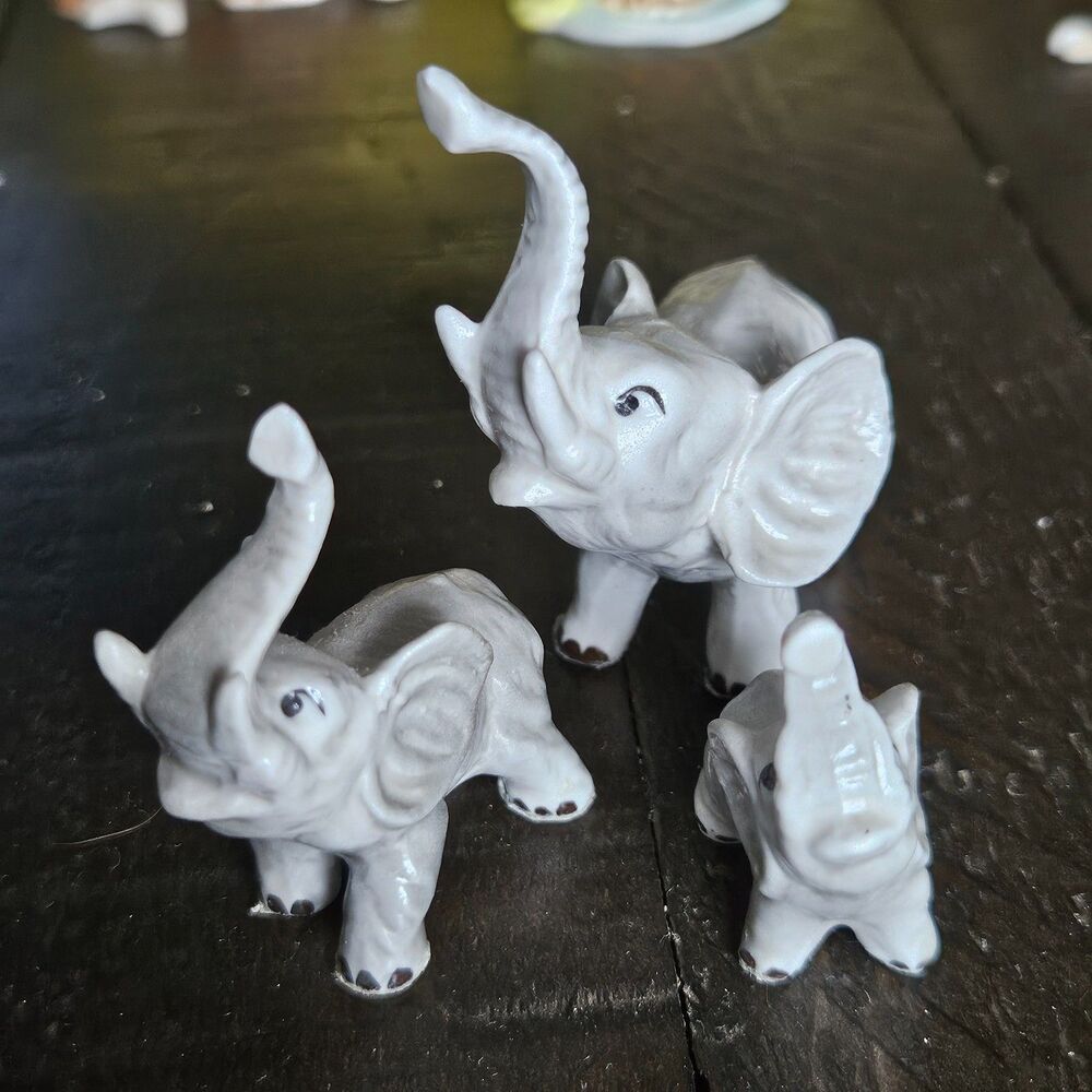 Vintage Bone China Elephant Figurines Family of 3 Hand Painted Japan Trunks Up - Picture 2 of 9